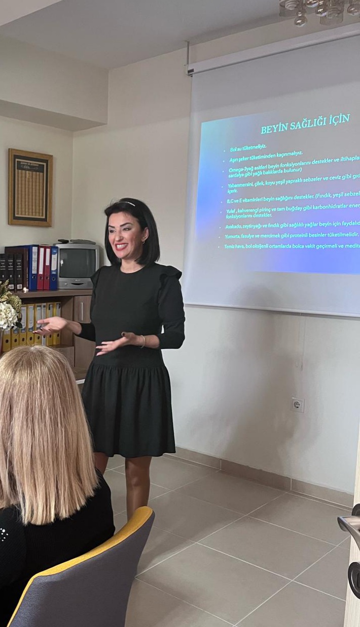 Didem Erişen Eğitim